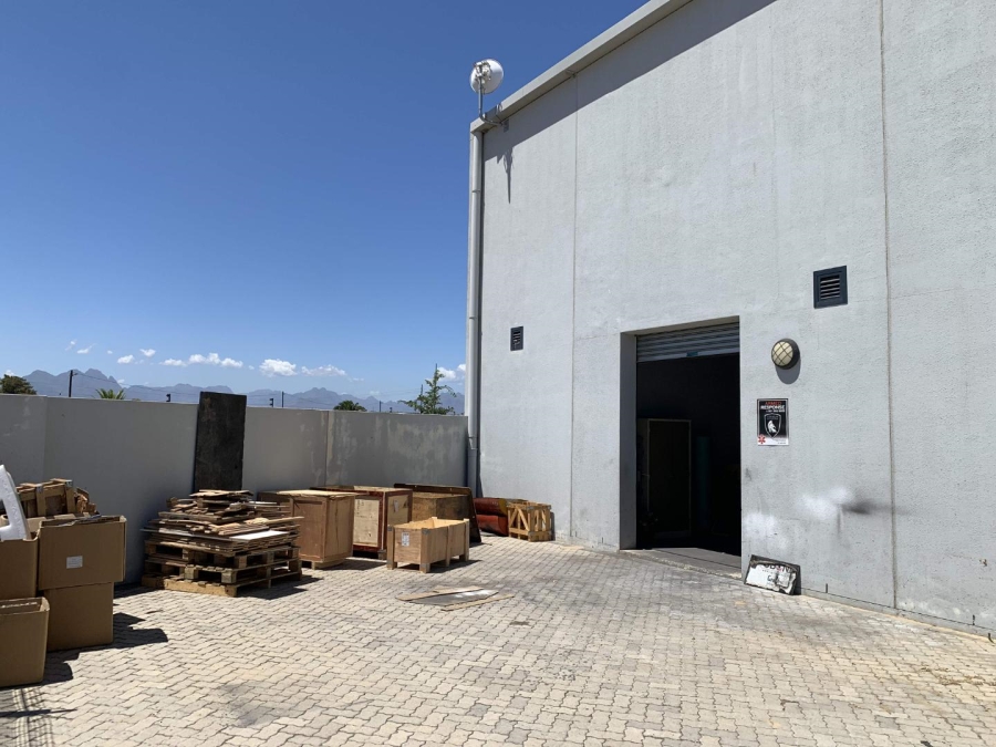 To Let commercial Property for Rent in Kraaifontein Western Cape